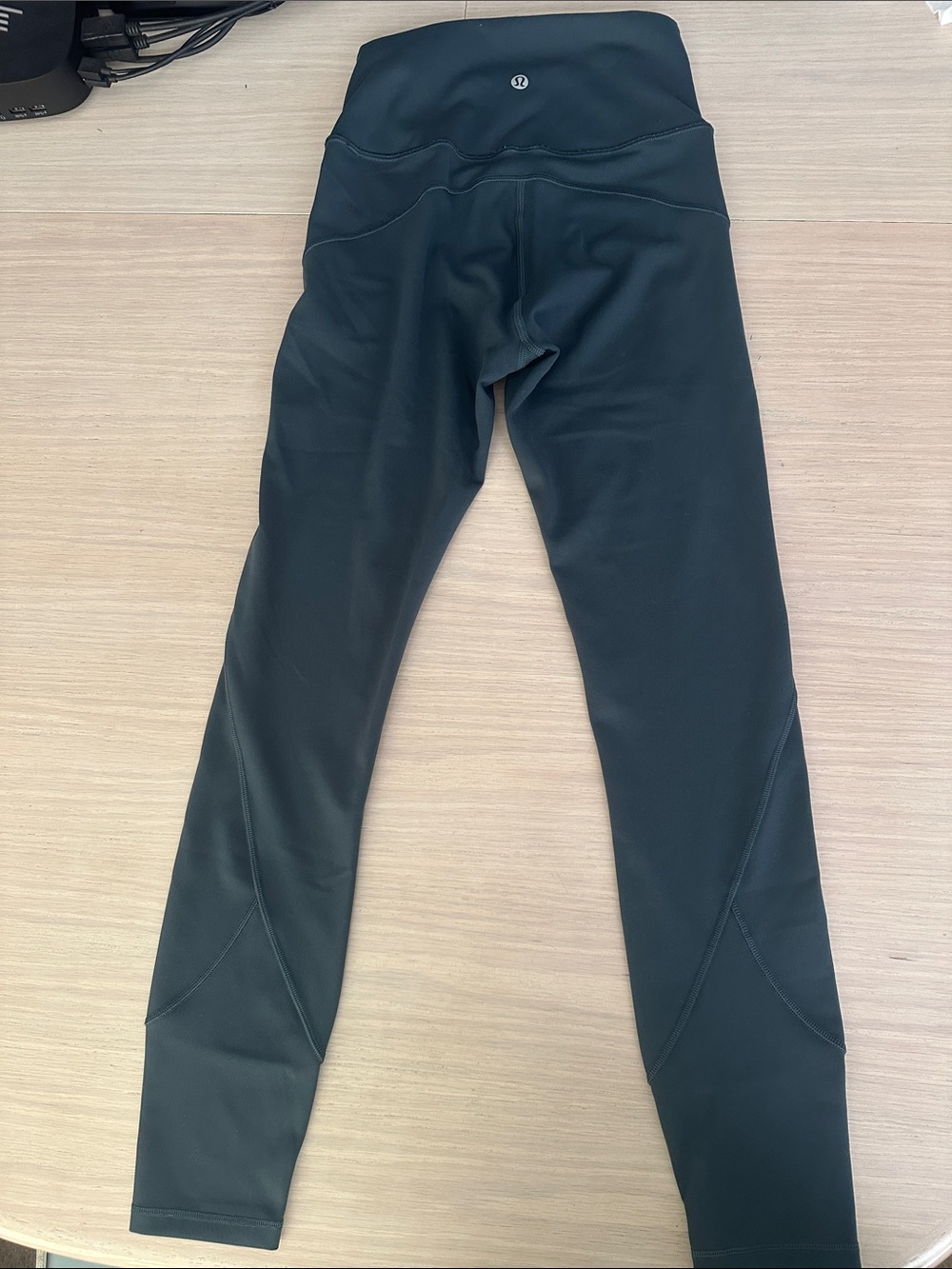 lululemon In Movement Tight 7/8 Dark Green sz 4